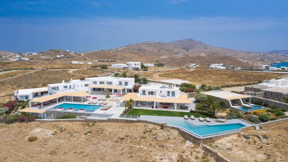 mykonos_villas_for_rent_rock_n_roll_estate