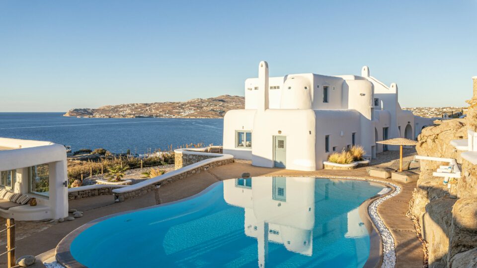 mykonos_villas_for_rent_villa_esmeralda