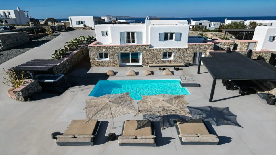 mykonos_villas_for_rent_villa_lavish