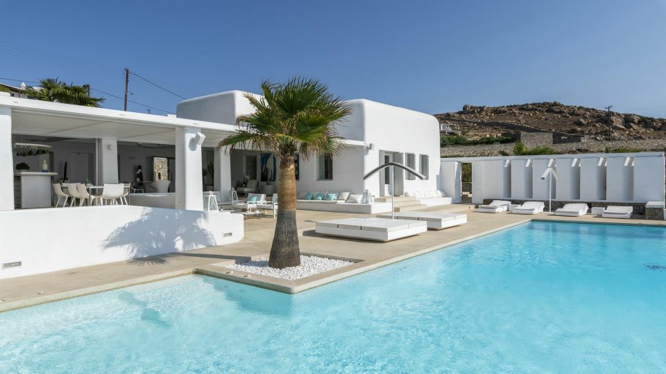 mykonos_villas_for_rent_villa_ornos